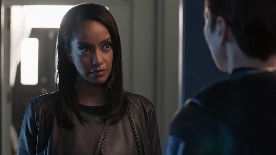 Supergirl's Azie Tesfai on Calling Out Kara's Racial Blind Spots: 'Those Scenes Needed to Feel Uncomfortable'