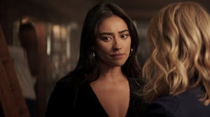 You, Season 1 Episode 5 image