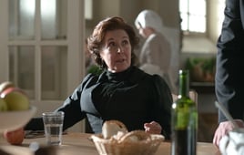 Gran Hotel, Season 3 Episode 20 image