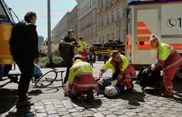 In All Friendship, Season 22 Episode 25 image