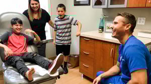 My Feet Are Killing Me, Season 1 Episode 6 image