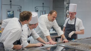 7 Days Out, Season 1 Episode 2 image