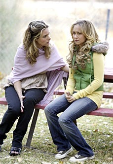 Heroes - "Run" - Jessalyn Gilsig as Meredith Gordon, Hayden Panettiere as Claire