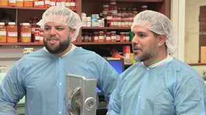 Storage Wars: Miami, Season 1 Episode 6 image