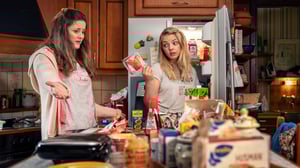 Familien Lykke, Season 1 Episode 1 image