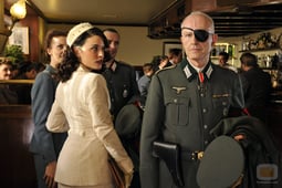 The Time in Between, Season 1 Episode 9 image