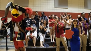 Almost Royal, Season 2 Episode 3 image