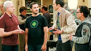 Keck's Exclusives: First Look at Big Bang Theory's Star Trek Reunion