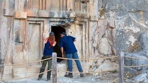 Hunting Atlantis, Season 1 Episode 3 image