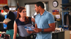 The Mysteries of Laura, Season 1 Episode 5 image