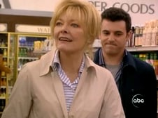 Crumbs, Season 1 Episode 1 image