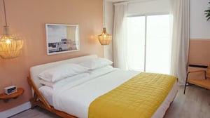 Motel Makeover, Season 1 Episode 3 image