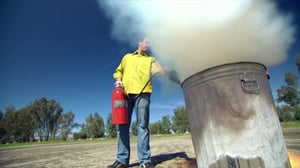 Smash Lab, Season 1 Episode 12 image