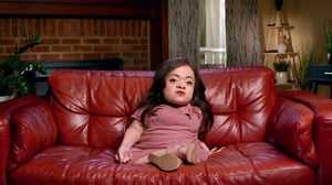 Jay & Pamela, Season 1 Episode 3 image