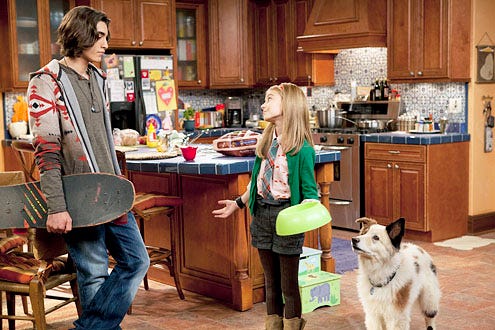 Dog with a Blog - Season 1 - "Stan of the House" - Blake Michael and G. Hannelius