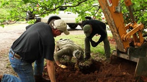 Rebel Gold, Season 1 Episode 3 image