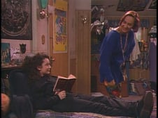 Roseanne, Season 4 Episode 10 image