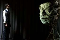 Mystery of the Lost Paintings, Season 1 Episode 1 image