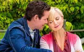 Cedar Cove, Season 2 Episode 9 image