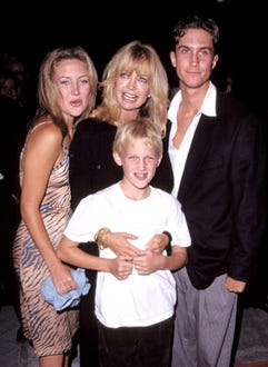 Goldie Hawn, Kate Hudson, Oliver Hudson and Wyatt Russell - "First Wives Club" premiere, September 16, 1996
