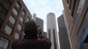 Family Pictures USA, Season 1 Episode 2 image