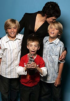 Asia Argento with Jimmy Bennett and Dylan and Cole Sprouse - 2004 Movieline Young Hollywood Awards