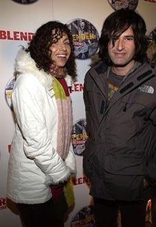 Minnie Driver and Pete Yorn -  Blender Sessions: Trampoline Showcase Featuring Pete Yorn and Special Guest Minnie Driver, January 17, 2004
