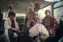 The Last Bus, Season 1 Episode 8 image