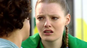 Casualty, Season 17 Episode 34 image