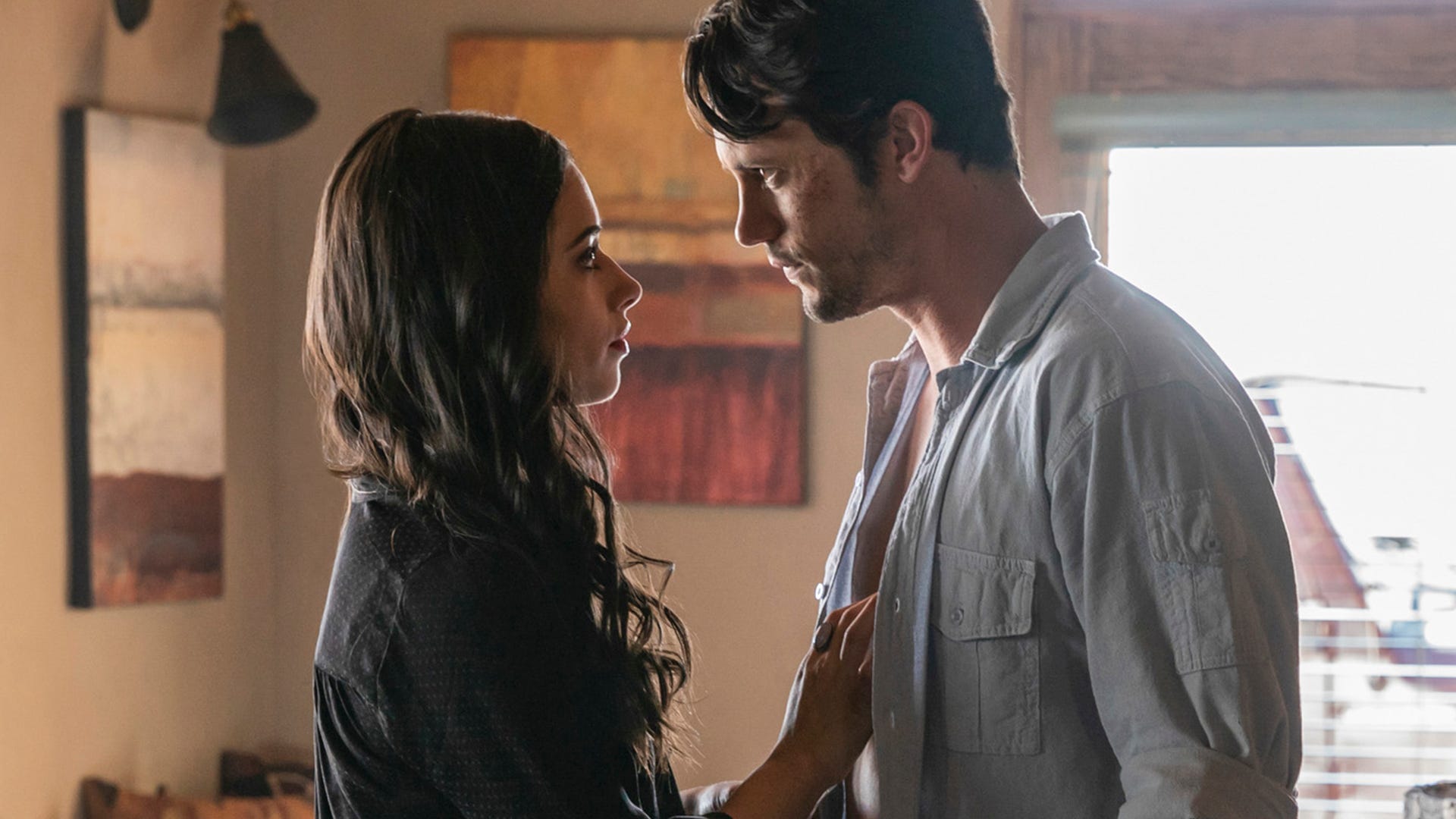 Jeanine Mason and Nathan Dean Parsons, Roswell, New Mexico