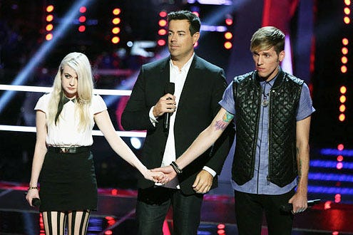 The Voice - Season 5 - "The Knockouts, Part 1" - Holly Henry, Carson Daly and Nic Hawk