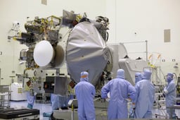 Strip the Cosmos, Season 4 Episode 5 image