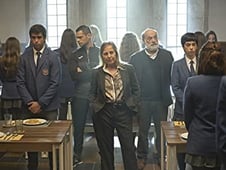 The Boarding School: Las Cumbres, Season 1 Episode 2 image