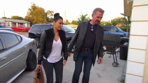 Kourtney and Kim Take Miami, Season 5 Episode 8 image