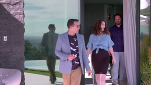 Best Room Wins, Season 1 Episode 4 image