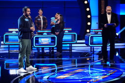 Celebrity Family Feud, Season 9 Episode 1 image