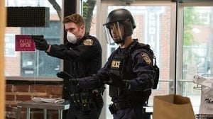 Containment, Season 1 Episode 3 image