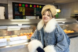 Mandy, Season 4 Episode 4 image