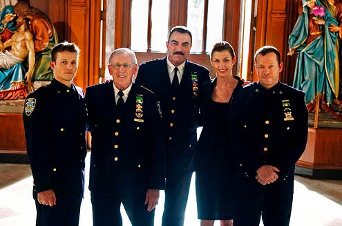 Blue Bloods - Season1 - "Officer Down" - Will Estes, Len Cariou, Tom Selleck, Bridget Moynahan, Donnie Wahlberg