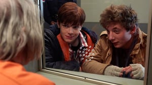 Shameless, Season 1 Episode 11 image