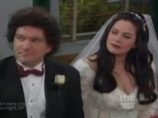 Yes, Dear, Season 4 Episode 23 image