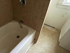 Rehab Addict, Season 8 Episode 3 image