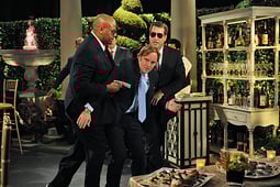 Gary Unmarried, Season 2 Episode 2 image