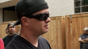 Storage Wars: New York, Season 2 Episode 8 image