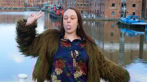 90 Day Fiancé UK, Season 2 Episode 1 image