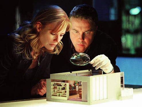 CSI: Crime Scene Investigation - Season 7 - "Monster in the Box" - William Petersen and Marg Helgenberger