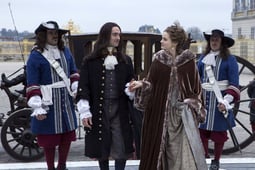 Versailles, Season 1 Episode 9 image