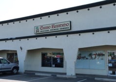 Diners, Drive-ins and Dives, Season 32 Episode 8 image