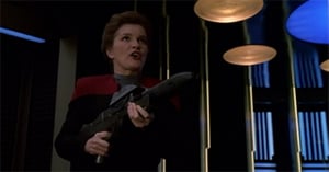 Star Trek: Voyager, Season 3 Episode 25 image