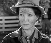 Frontier Circus, Season 1 Episode 16 image